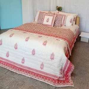 Your Go-To Guide for Finding and Buying Top-Rated Block Print Quilts Online in India
